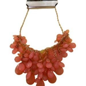 NWT Apt 9 Statement Necklace